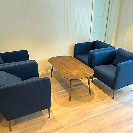 Finsnes Gaard Hotel 2*