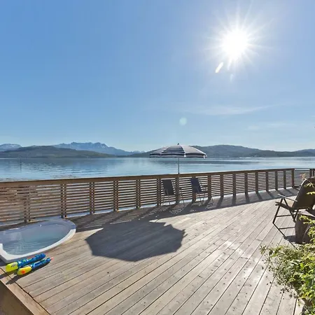 ホテル Finsnes Gaard 2*