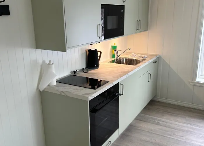 Finsnes Gaard Hotell 2*