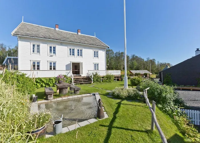 Hotell Finsnes Gaard