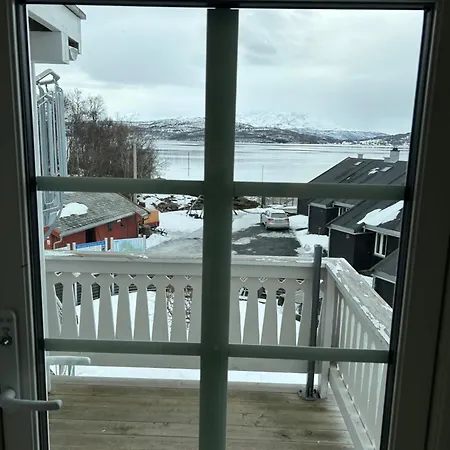 Finsnes Gaard Hotel 2*