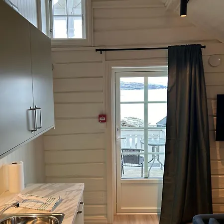 Finsnes Gaard Hotel 2*