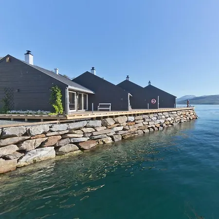 Finsnes Gaard Finnsnes